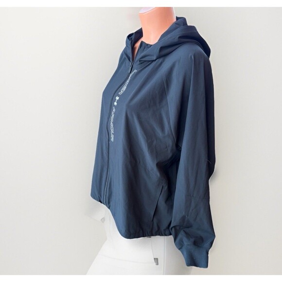 Under Armour Womens Black Boxy Lightweight Jacket Size L Full Zip Hooded - Picture 2 of 5
